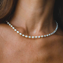 Carica l'immagine nel visualizzatore di Gallery, CHOCKER JIN