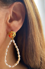 Carica l'immagine nel visualizzatore di Gallery, ORECCHINI AERIN PERLE