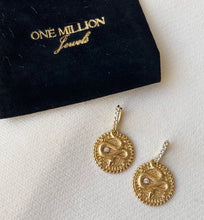 Carica l'immagine nel visualizzatore di Gallery, Orecchini Turner Moneta